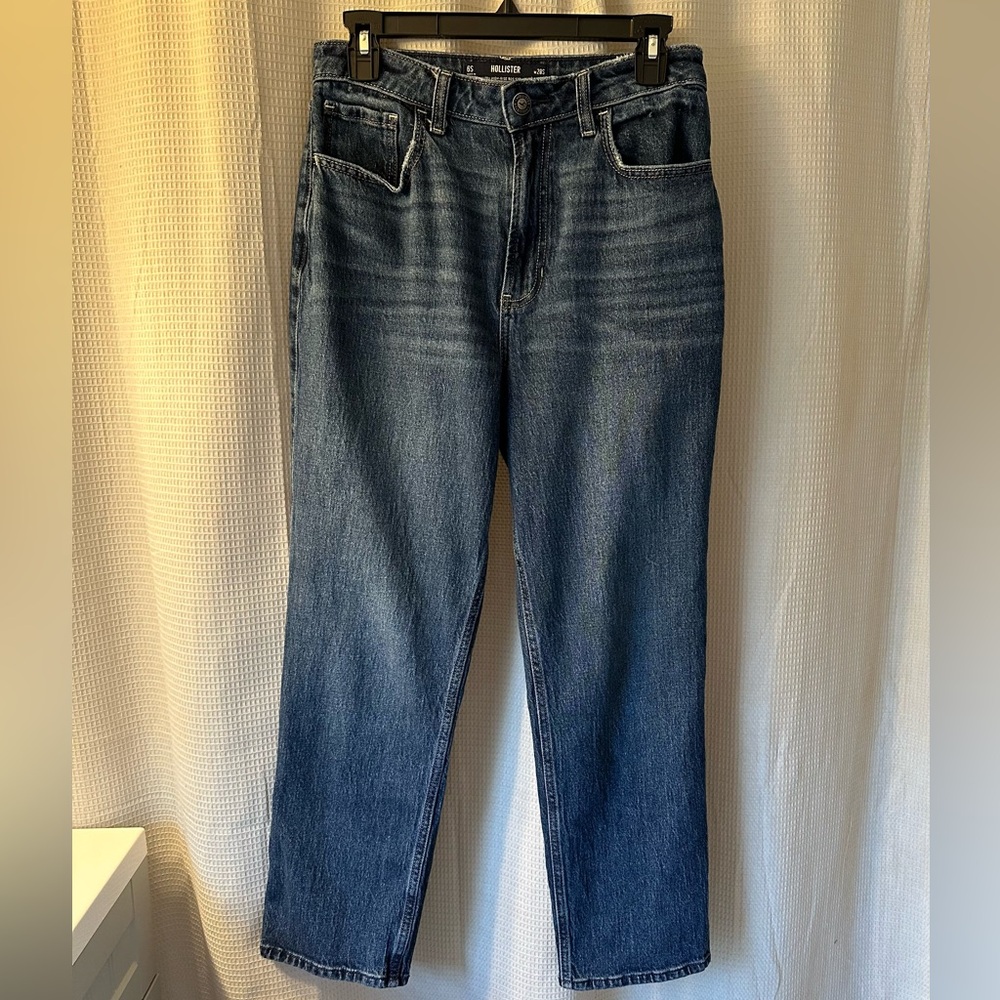 Hollister Jeans. Size 6S